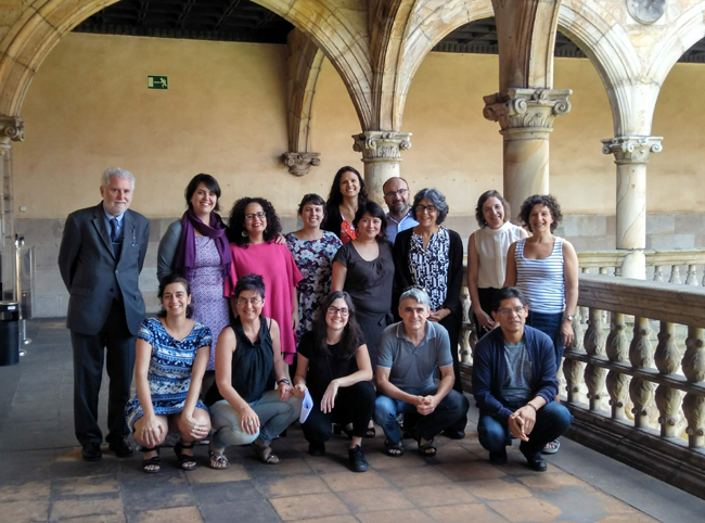 The workshop participants, with Vincenzo Ferrari.